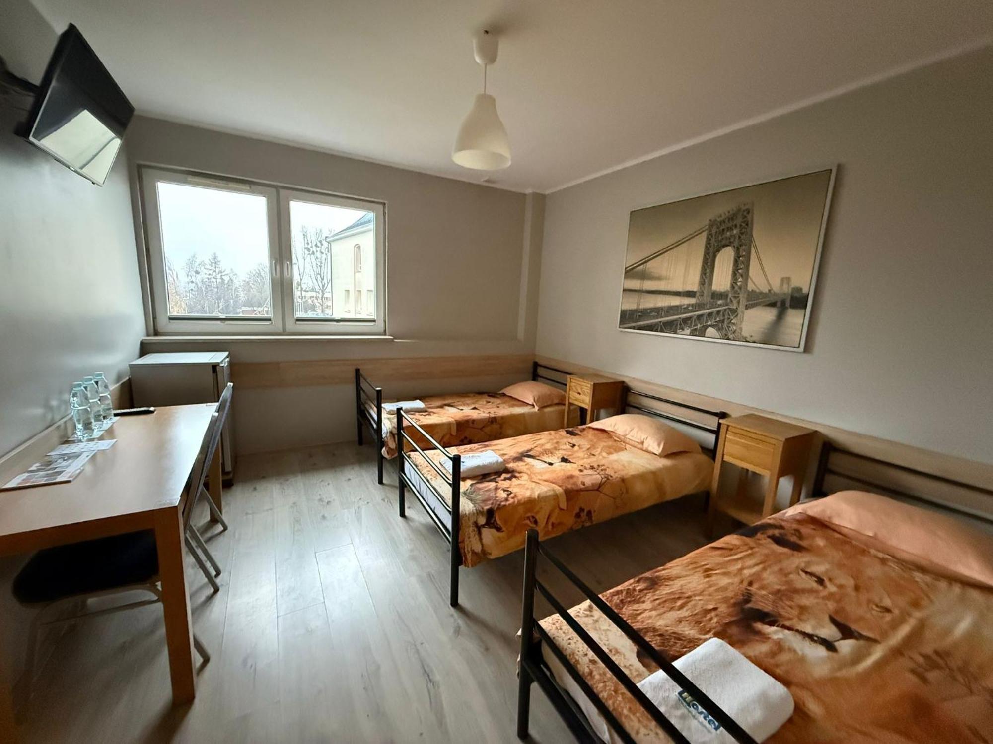 Hostel Centrum ราดอม ภายนอก รูปภาพ